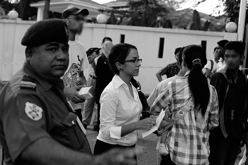 از مجموعه میخواهم برقصم نفیسه مطلق