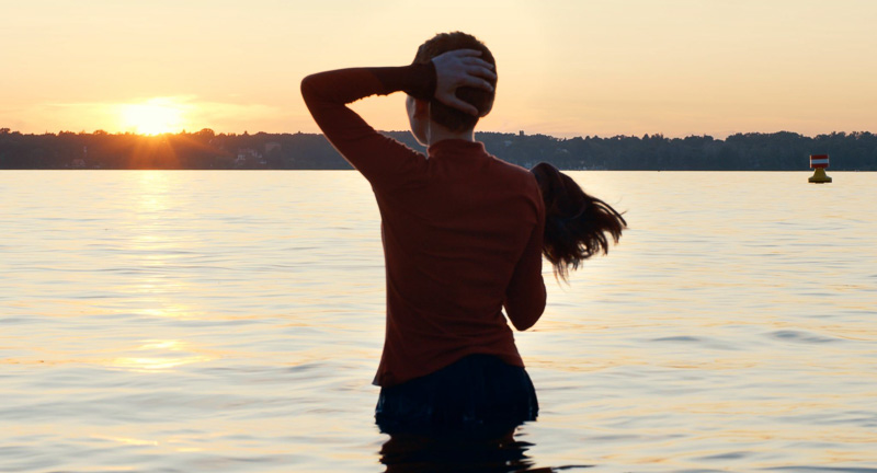 تصویری از سریال Unorthodox