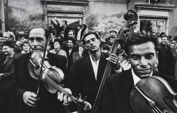 کلاسیک - سبک‌های مختلف عکاسی خیابانی