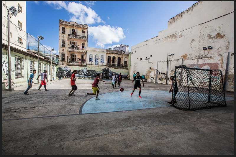 Streets Of Havana - پویان طباطبایی 5