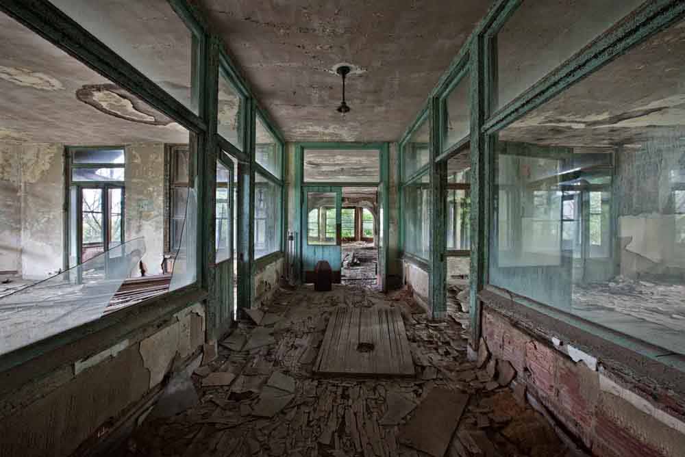 Matthew Christopher-Abandoned America Photo Series 9