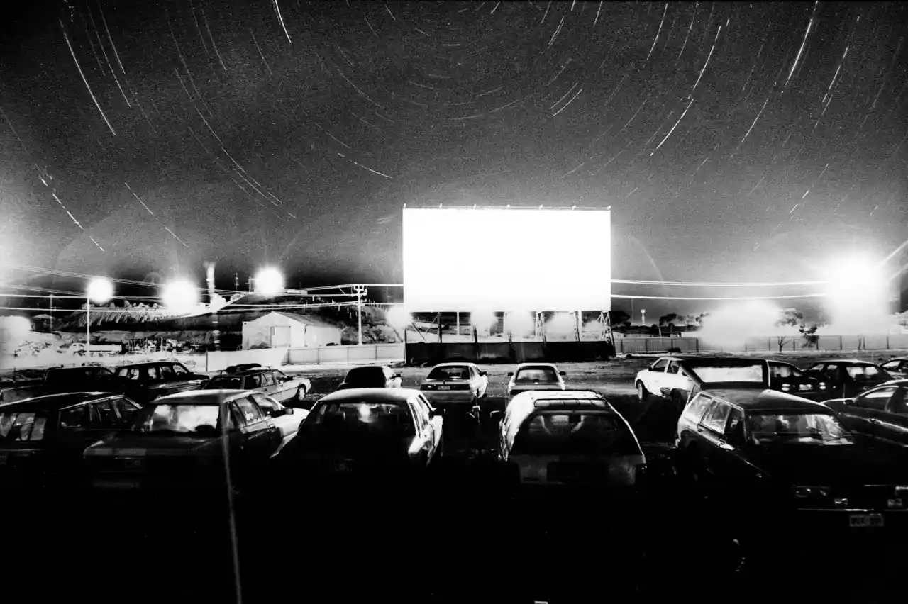 Drive-in Cinema 1