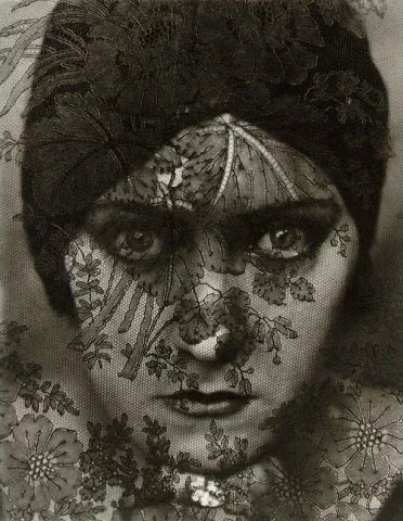 8-Fine Art Photography-steichen_gloria_swanson
