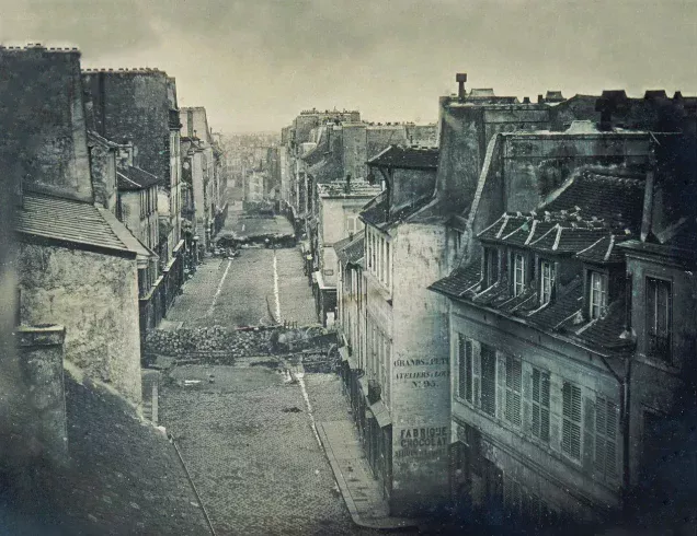 Barricades_rue_Saint-Maur._Avant_l