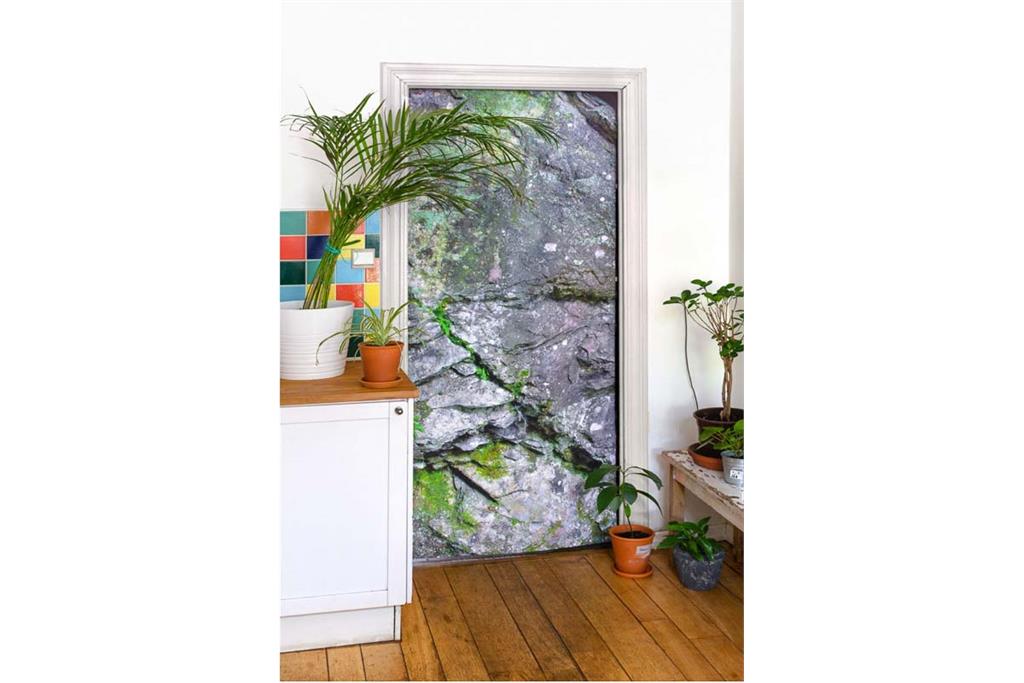 سنگ های داخلی از مجموعه " بازی در زمان کرونا" اثر "لوکاس لفلر"