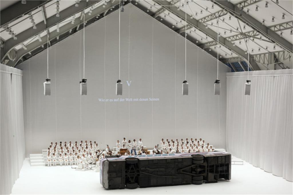 تصویری از اثر «la passione» از رومئو کاستلوچی