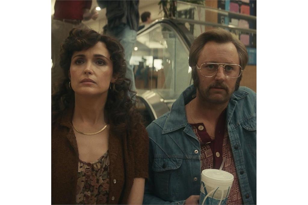 تصویری از سریال Physical