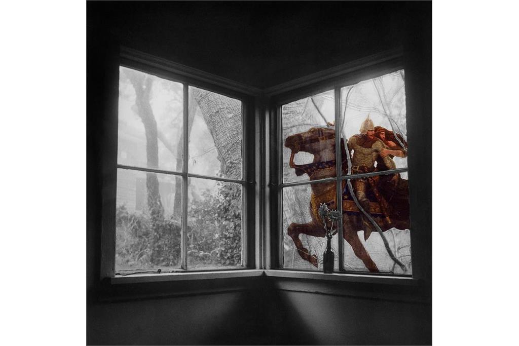 Dreams and Nightmares - ژوآن لئونارد