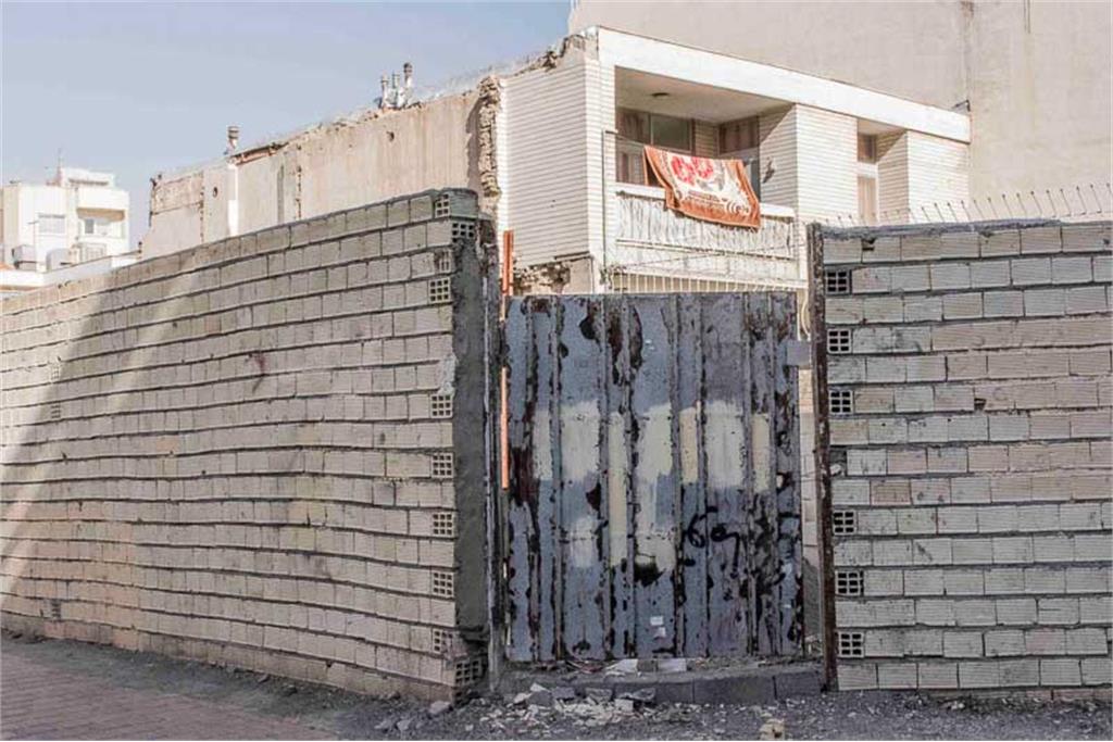 از مجموعه باران برای تو نمی بارد اثر حسین فرح بخش 2