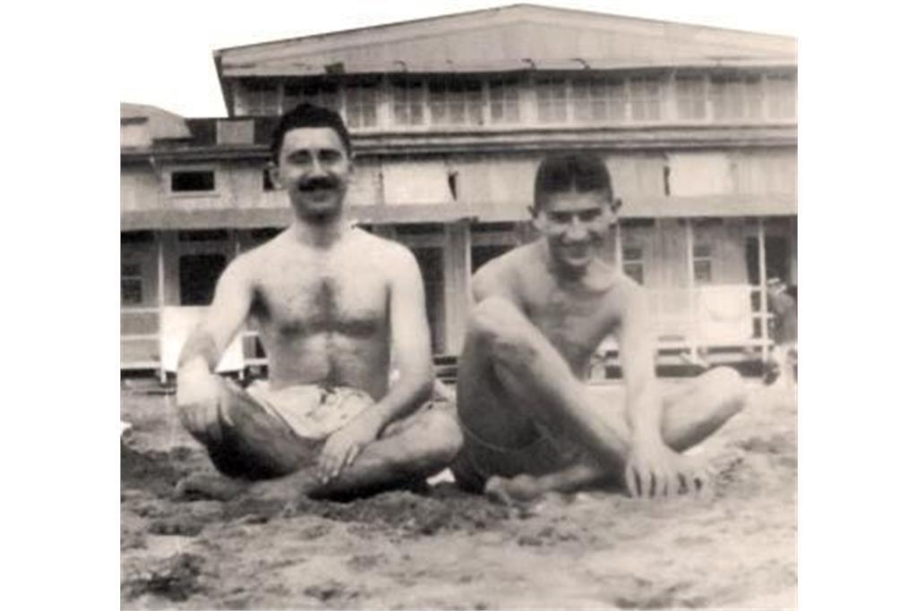 کافکا و آثارش - بخش اول 10