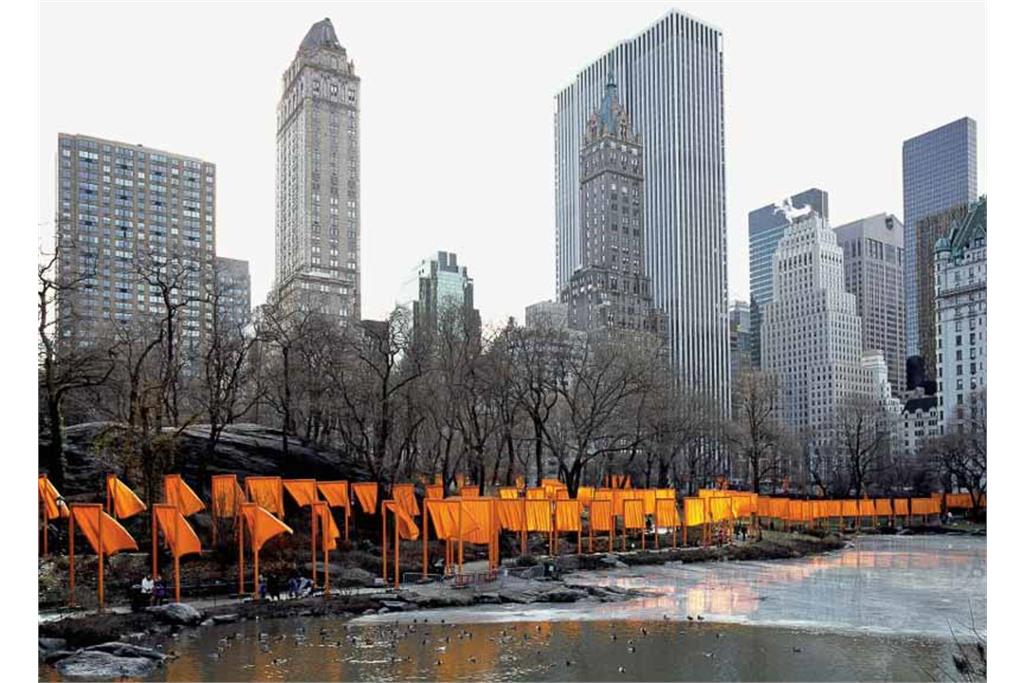 اینستالیشن لندآرت اثر هنری مکان-ویژه در پاریس