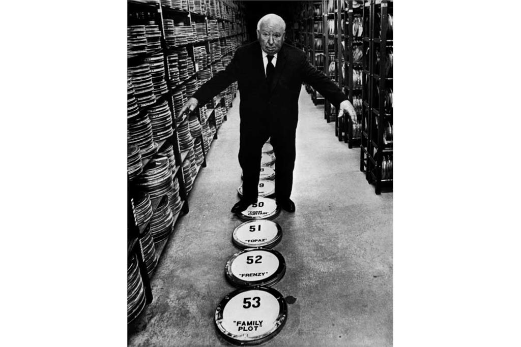 پرتره‌های هیچکاکی فلیپ هالسمن 14