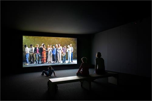 The Raft اثر Bill Viola