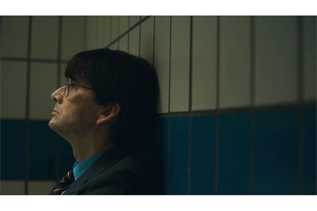 مینی سریال دِز - بخش اول 13