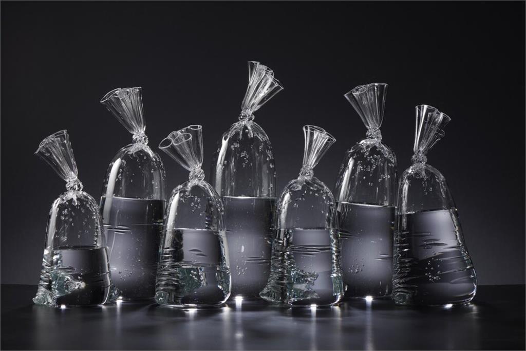 تصویری از آثار دیلان مارتینز  10