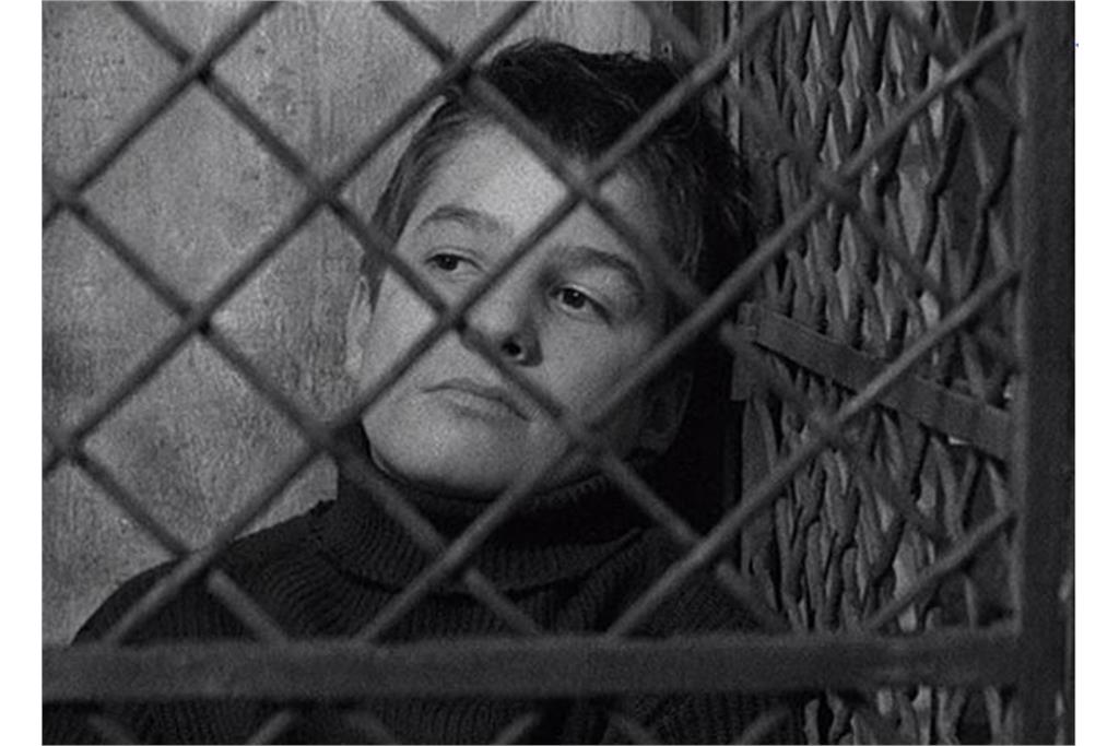 سکانسی از فیلم چهارصد‌ ضربه 7