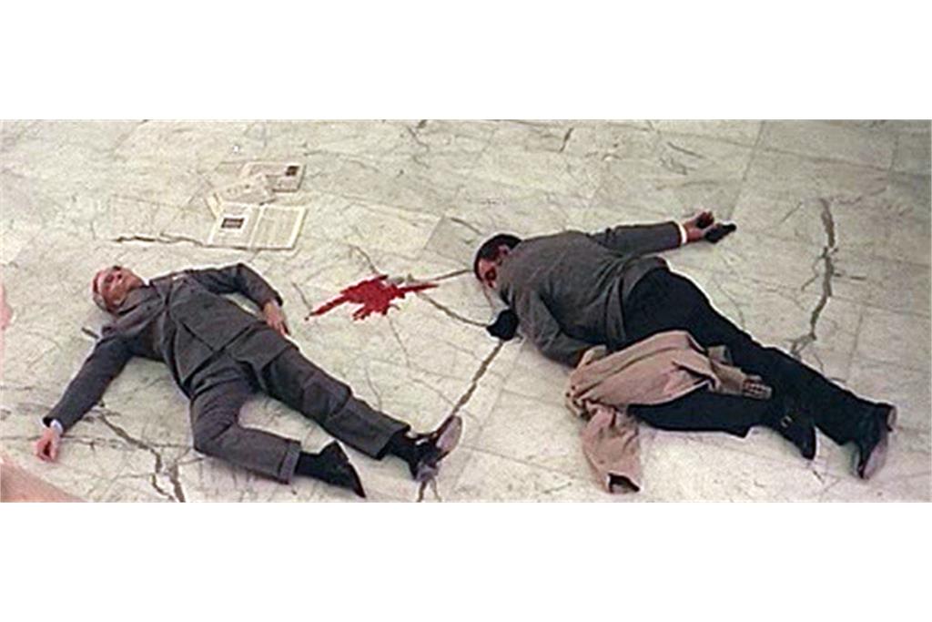 فیلم Cadaveri eccellenti 5