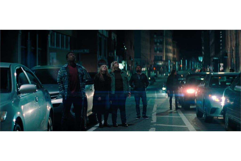 درباره فیلم «به بالا نگاه نکن» 4