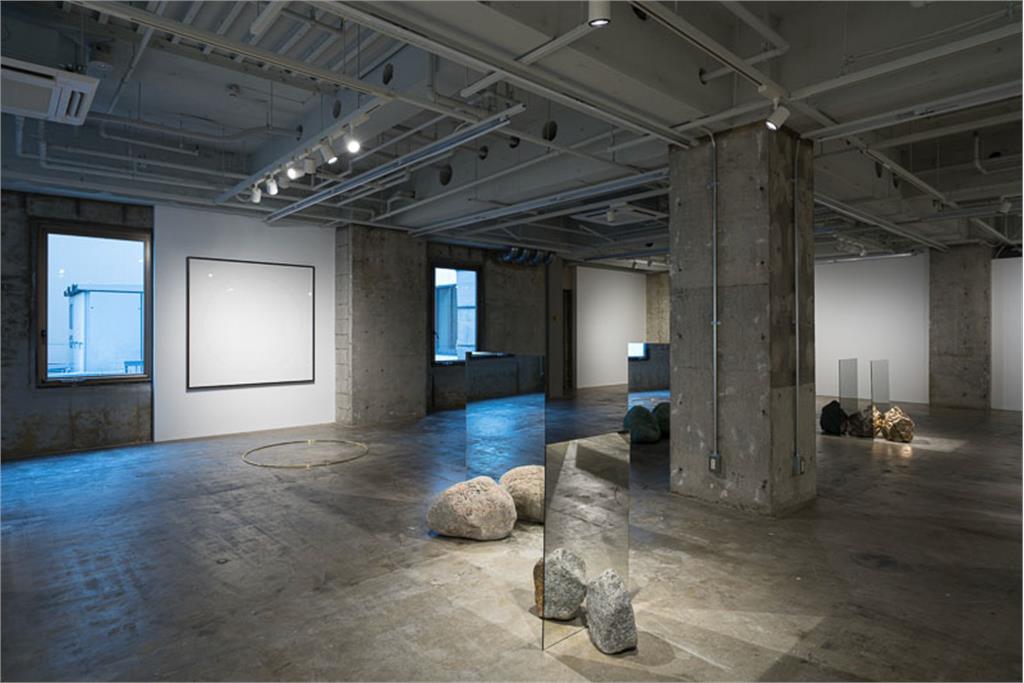 سنگها و خدایان - آلیشیا کواده 4