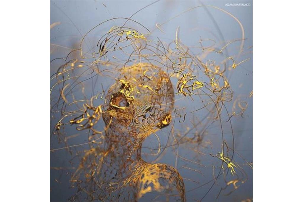 اثر آدام مارتیناکیس 12