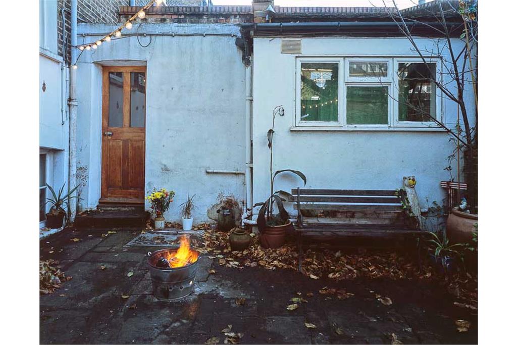 Film Stills, 2017–18 _ Mitra Tabrizian 3