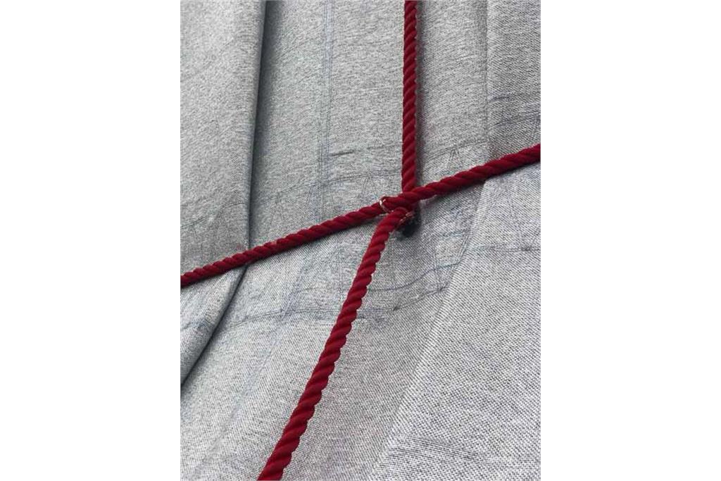 اینستالیشن لندآرت اثر هنری مکان-ویژه در پاریس