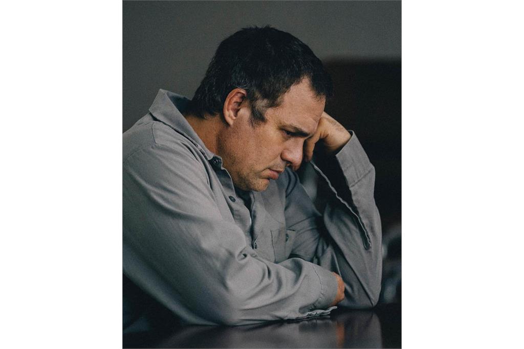 تصویری از سریال ‌I know this much is true