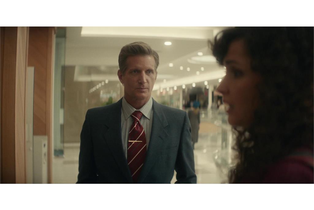 تصویری از سریال Physical