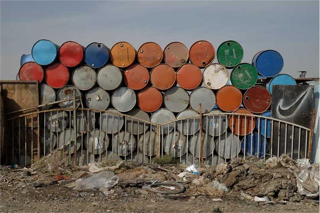 در گذار نزدیک - مجموعه عکس آزاده اکبری 13