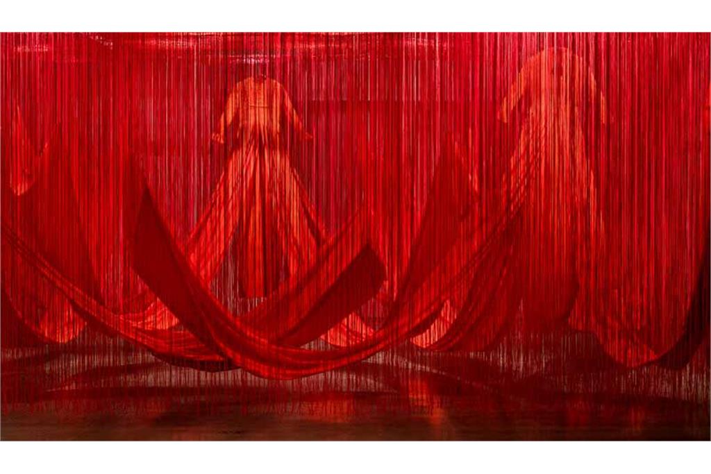 اثر Internal lines از چیهارو شیوتا